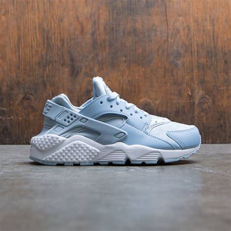 blue huaraches men.